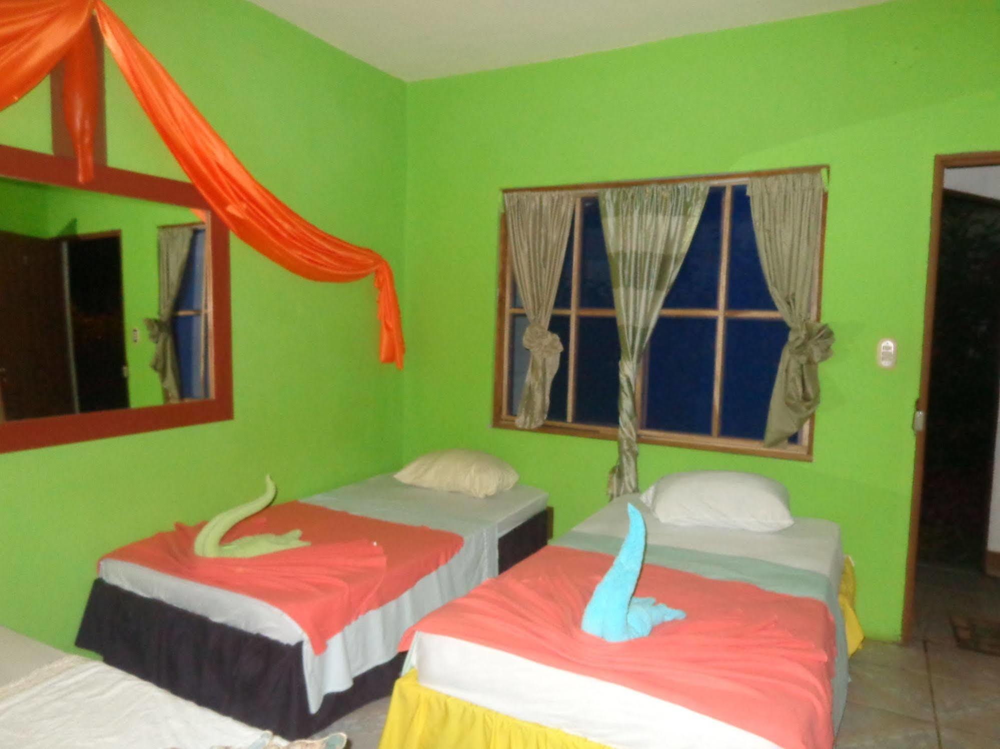 Cabinas Tortuguero Natural 외부 사진